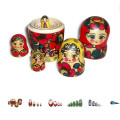 La marca FQ compra un juguete único de recuerdo de madera matryoshka apilando muñecas rusas